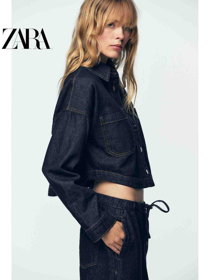 قميص دنيم قصير بأكمام طويلة وياقة من مجموعة ZARA2025 لخريف النساء