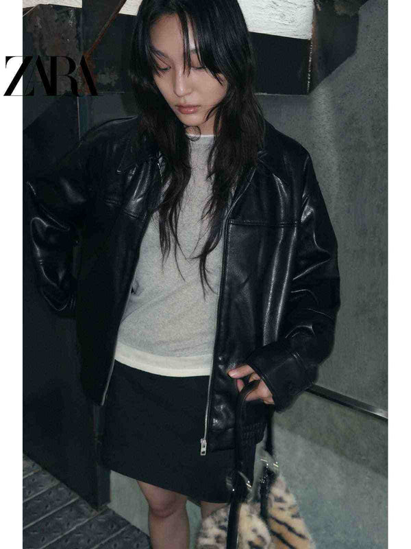 جاكيت بومبر جلد صناعي نسائي أسود من ZARA2025 new springمع ياقة لابيل