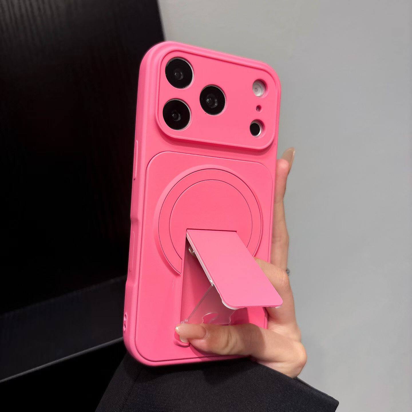 For iPhone 17 Pro Max Apple 16 phone case with all-inclusive camera cover and all-in-one folding stand 13