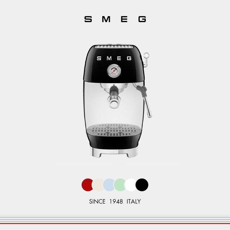 ماكينة Espresso من Smeg موديل ECF03 بخاصية Cold Extraction.