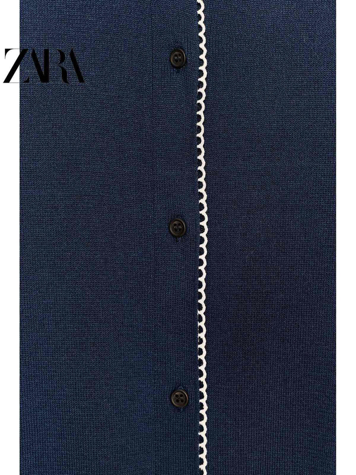 ZARA كارديجان نسائي كاجوال أزرق بتفاصيل بيضاء وأزرار سوداء بجودة عالية وتصميم أنيق