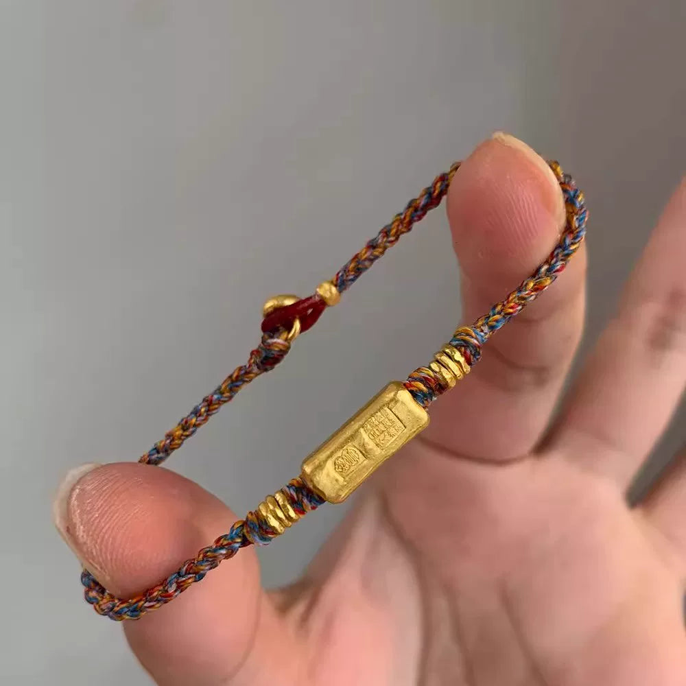 سوار Gold Bar من الخيوط الملونة الفاخرة.