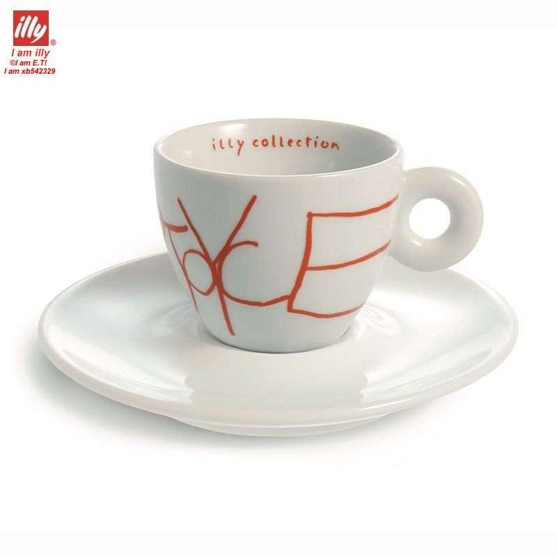 أكواب Espresso من illy collection بتصاميم فنية ملونة.