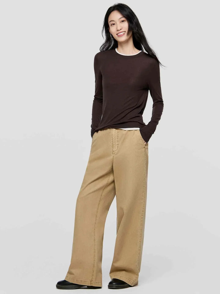 Gap تيشيرت نسائي بأكمام طويلة قماش قطني ناعم تصميم كلاسيكي مريح أنيق