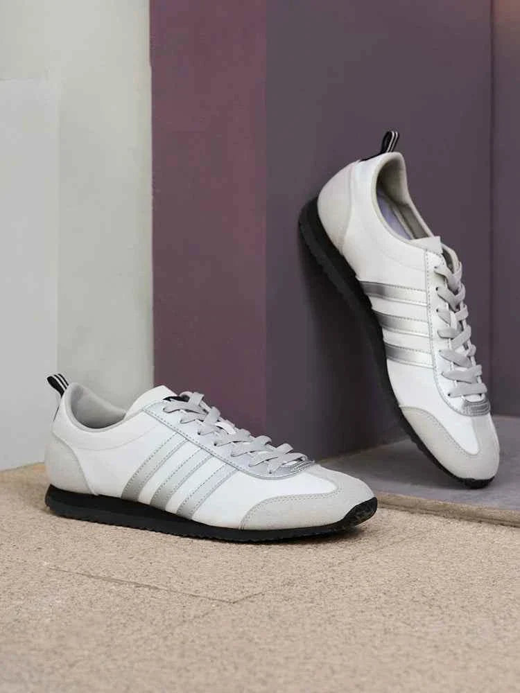 Adidas | أديداس حذاء "Ice Cream" VS JOG 2.0 بتصميم T-Toe للرجال والنساء.