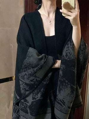 La Chapelle vintage high-end black and gray large shawl for women, layered thickened warm cape, spring/autumn cardigan