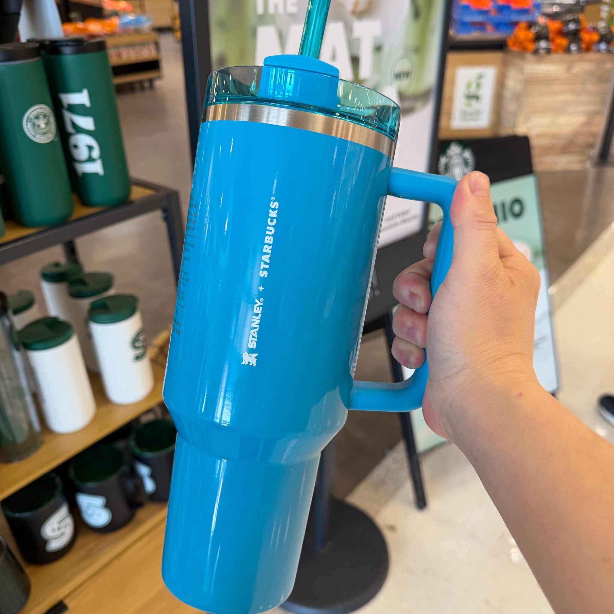 Starbucks x Stanley Cup Tumbler (Turquois🩵).