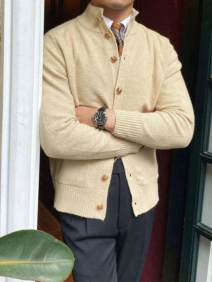 Mr. Lu San cardigan beige knitted button-up with ribbed cuffs and short collar for men