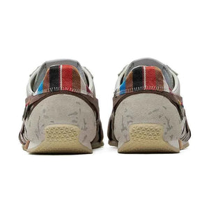 حذاء Onitsuka Tiger x PandaPrank كاجوال بيج وبني.