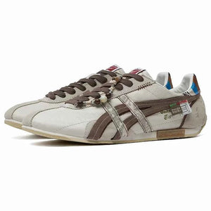 حذاء Onitsuka Tiger x PandaPrank كاجوال بيج وبني.