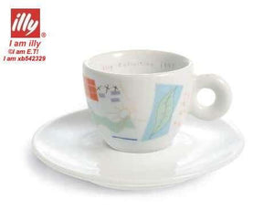 طقم أكواب Espresso من illy بتصاميم فنية متنوعة.