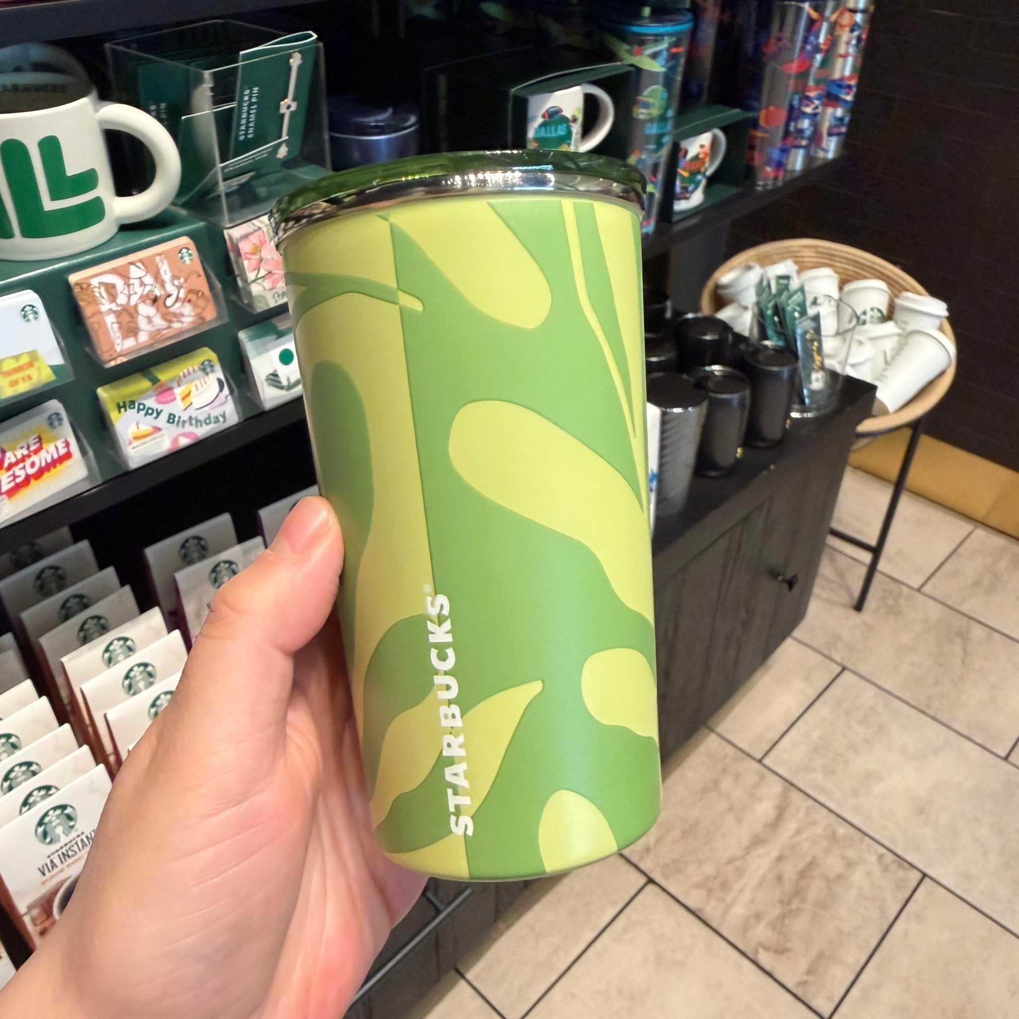 Matcha Starbucks Tumbler 2026 | إصدار ماتشا الحصري بلمسات البامبو الطبيعي.
