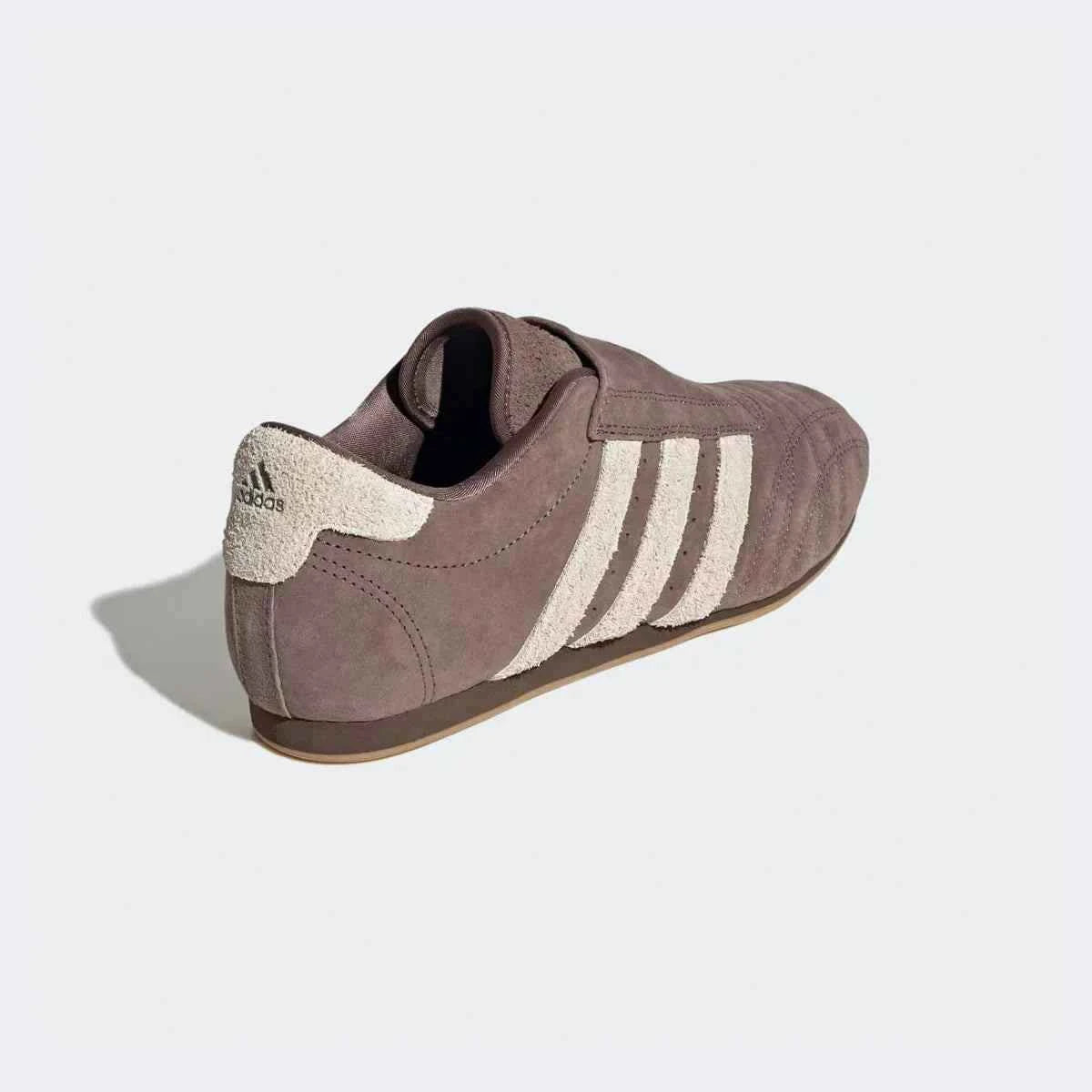 taekwondo adidas أحذية أديداس للتايكوندو.