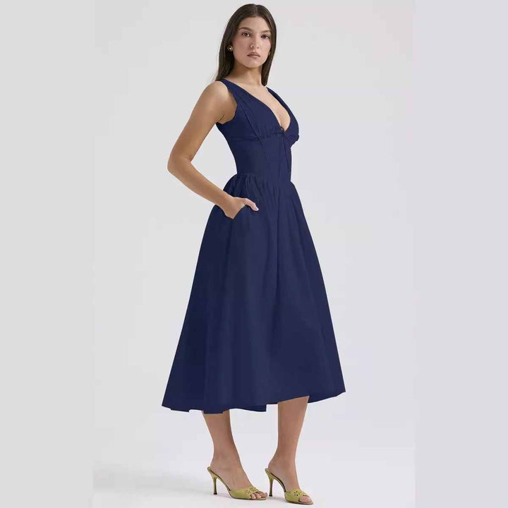 European and American style V-neck fashion dress, blue, sleeveless, elegant fit.