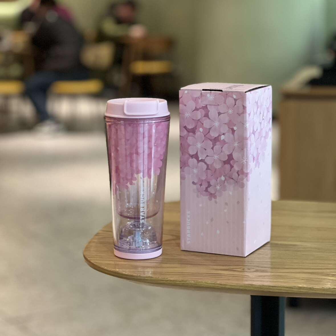 Starbucks Cup 2025 Cherry Blossom Spring Bloom Pink Girl's Heart Cold Glass Stainless Steel Straw Insulated Water Cup.