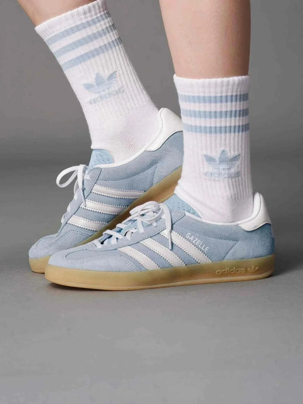 Adidas GAZELLE INDOOR T-Toe sky blue suede sneakers with white stripes and gum sole