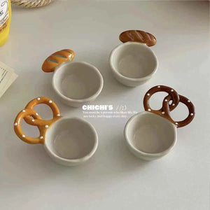 صحن تقديم سيراميك بتصميم Cute Bread و Pretzel مميز.
