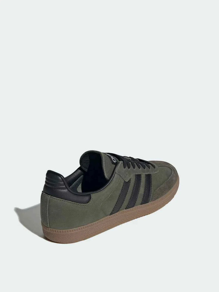 Adidas official Clover unisex lightweight athleisure shoe in green with black stripes and brown sole