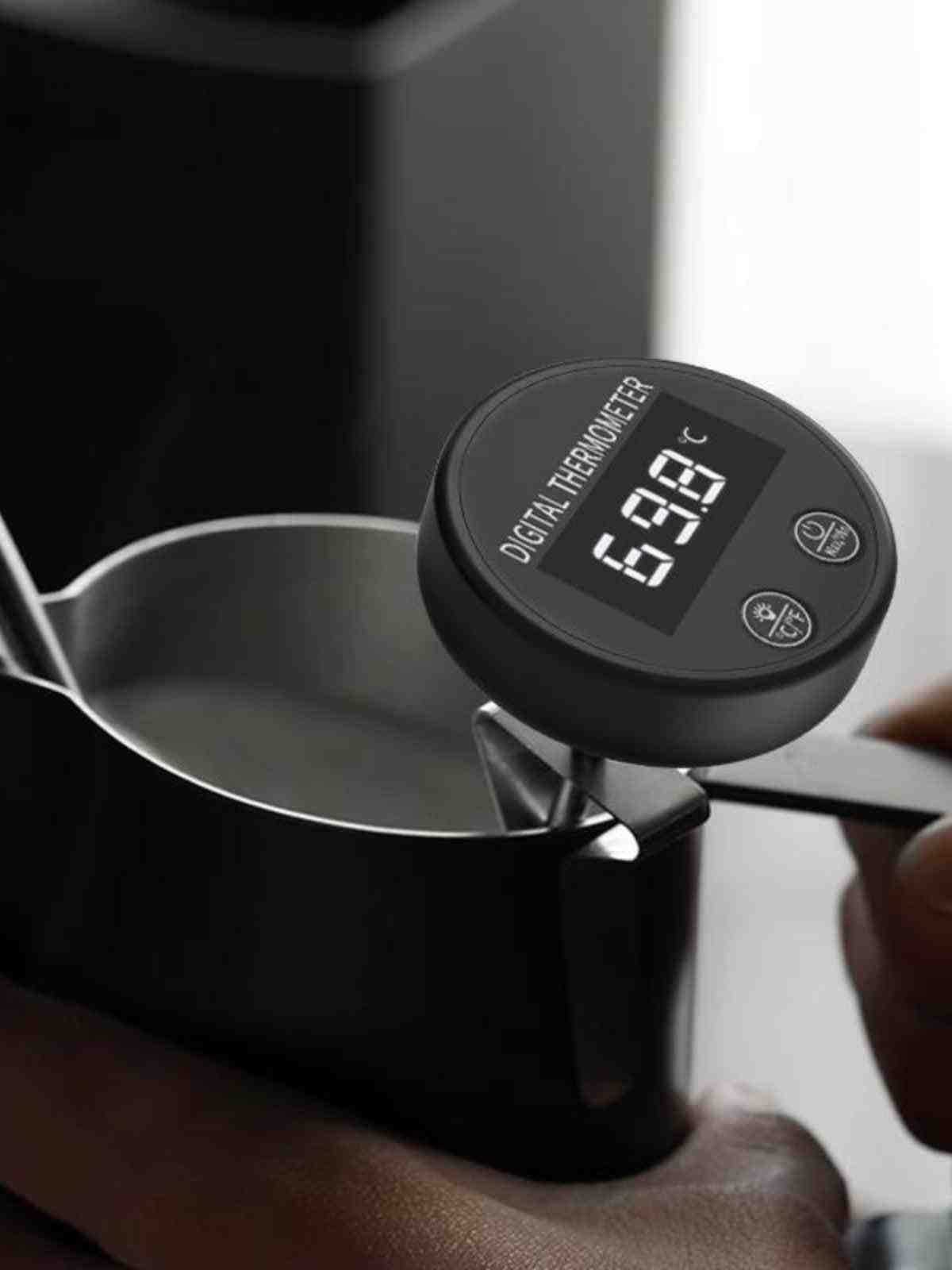 مقياس حرارة Digital Thermometer للقهوة والحليب أسود.