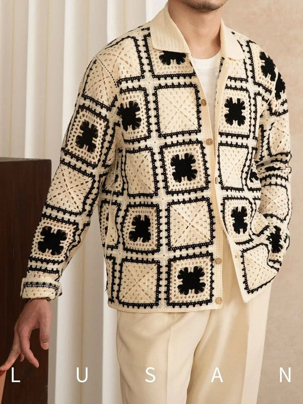 Mr. Lu San's autumn كارديجان knitted crochet plaid cardigan with cream base and dark green accents, featuring wooden buttons and shirt collar for autumn layering.