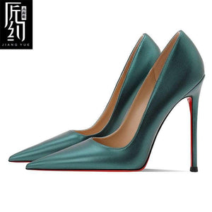 Christiana حذاء Stilettos نسائي كلاسيك بلون أخضر زمردي وكعب أحمر فاخر.