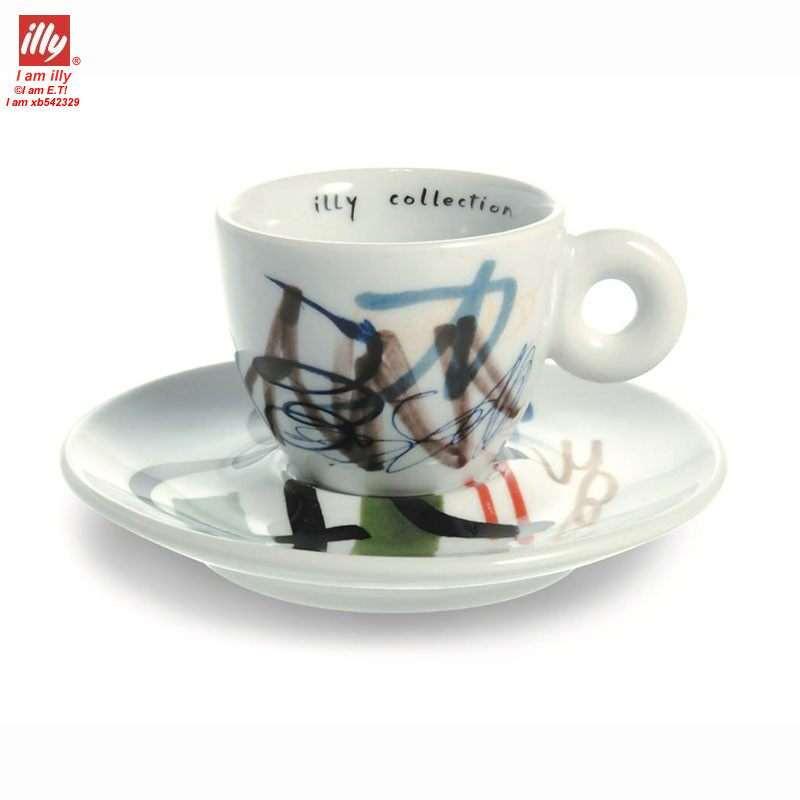 فنجان قهوة illy collection سيراميك بتصميم فني ملون.
