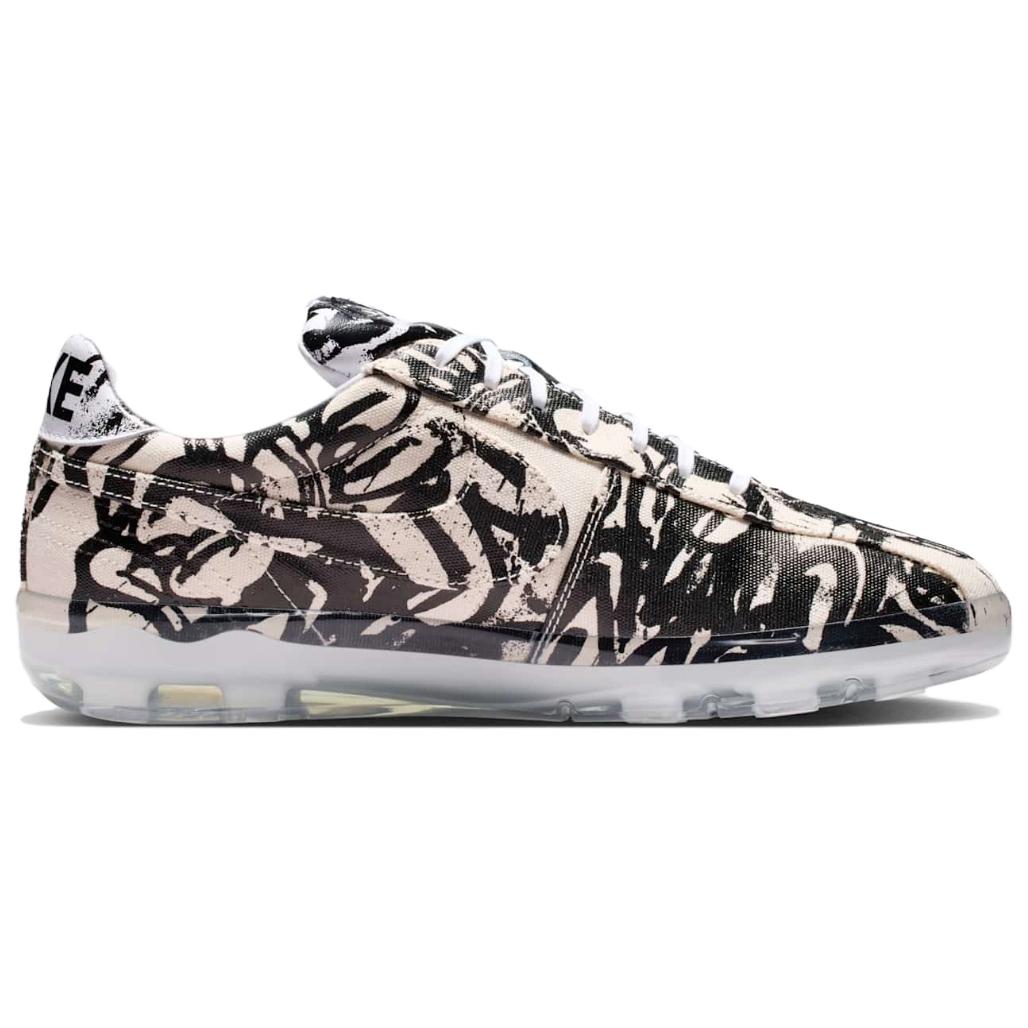 View the side profile of the حذاء نايك الأصلي featuring Nike Shoes design, representing the finest شوز نايك المميز مع حذاء نايكي جرافيتي أسود وأبيض | Nike Graffiti Black & White وتصاميم nike schuhe.