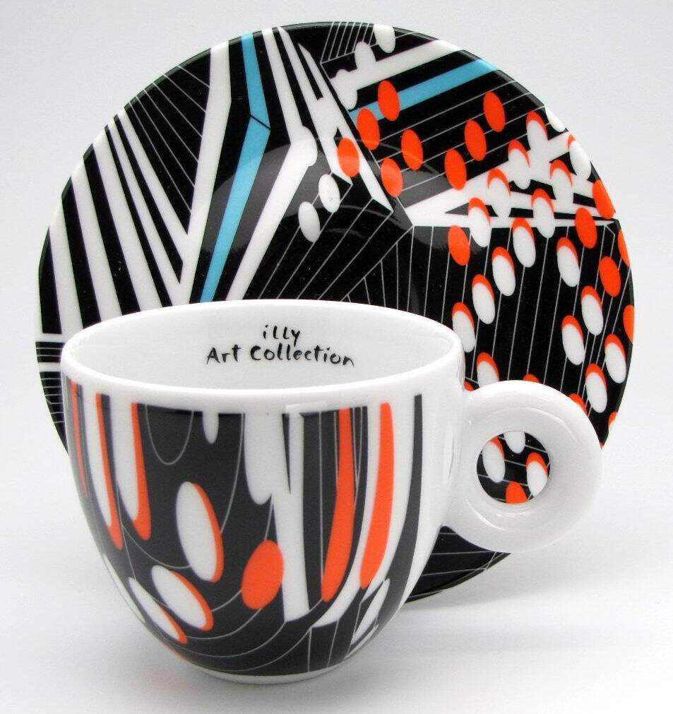 طقم أكواب Espresso من illy Art Collection بتصاميم فنية.