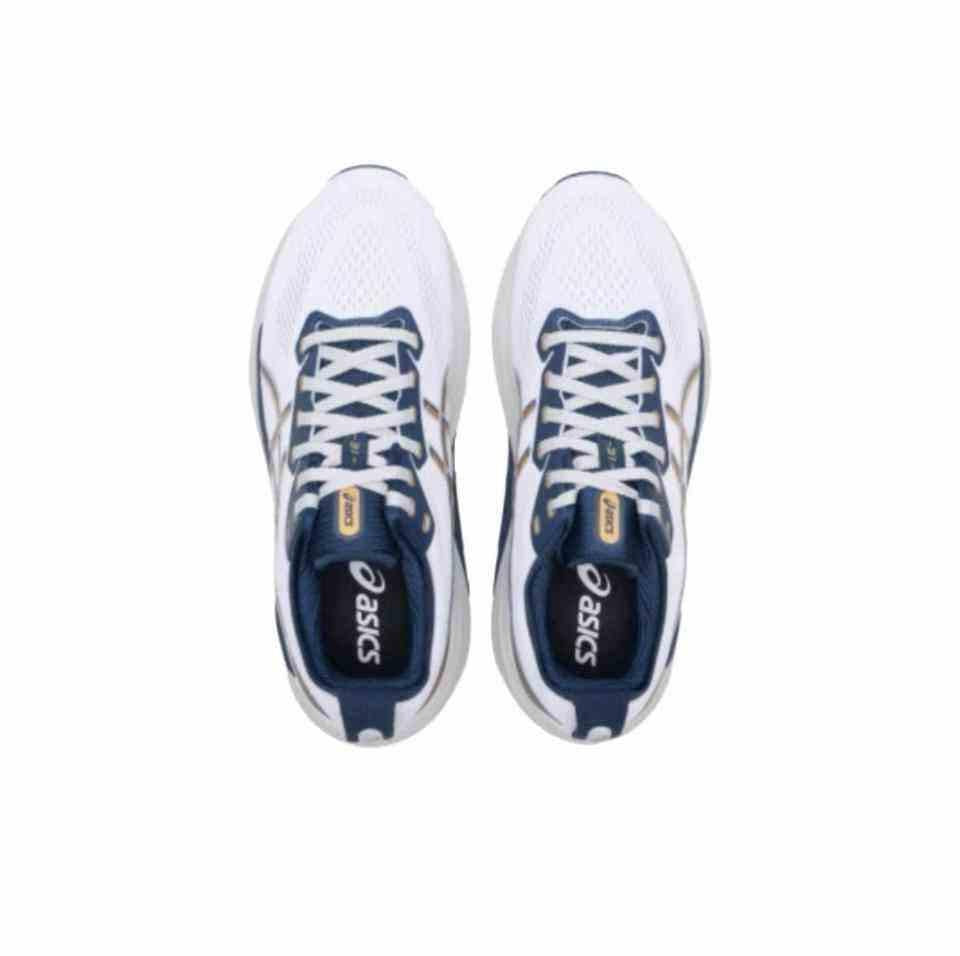 ASICS GEL-KAYANO 31.
