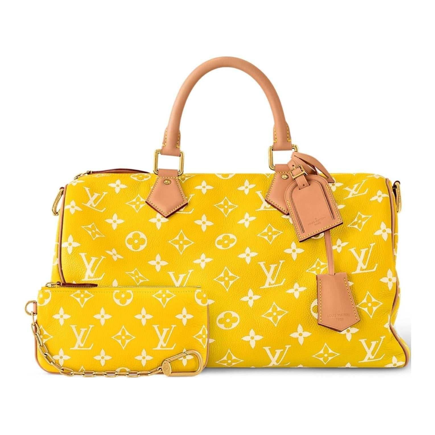 حقيبة Louis Vuitton Speedy 30 باللون الأصفر المميز.