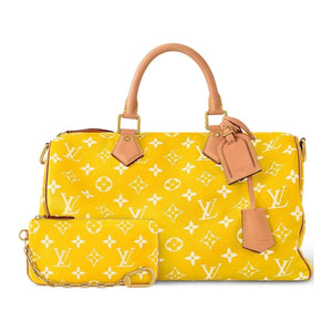 حقيبة Louis Vuitton Speedy 30 باللون الأصفر المميز.