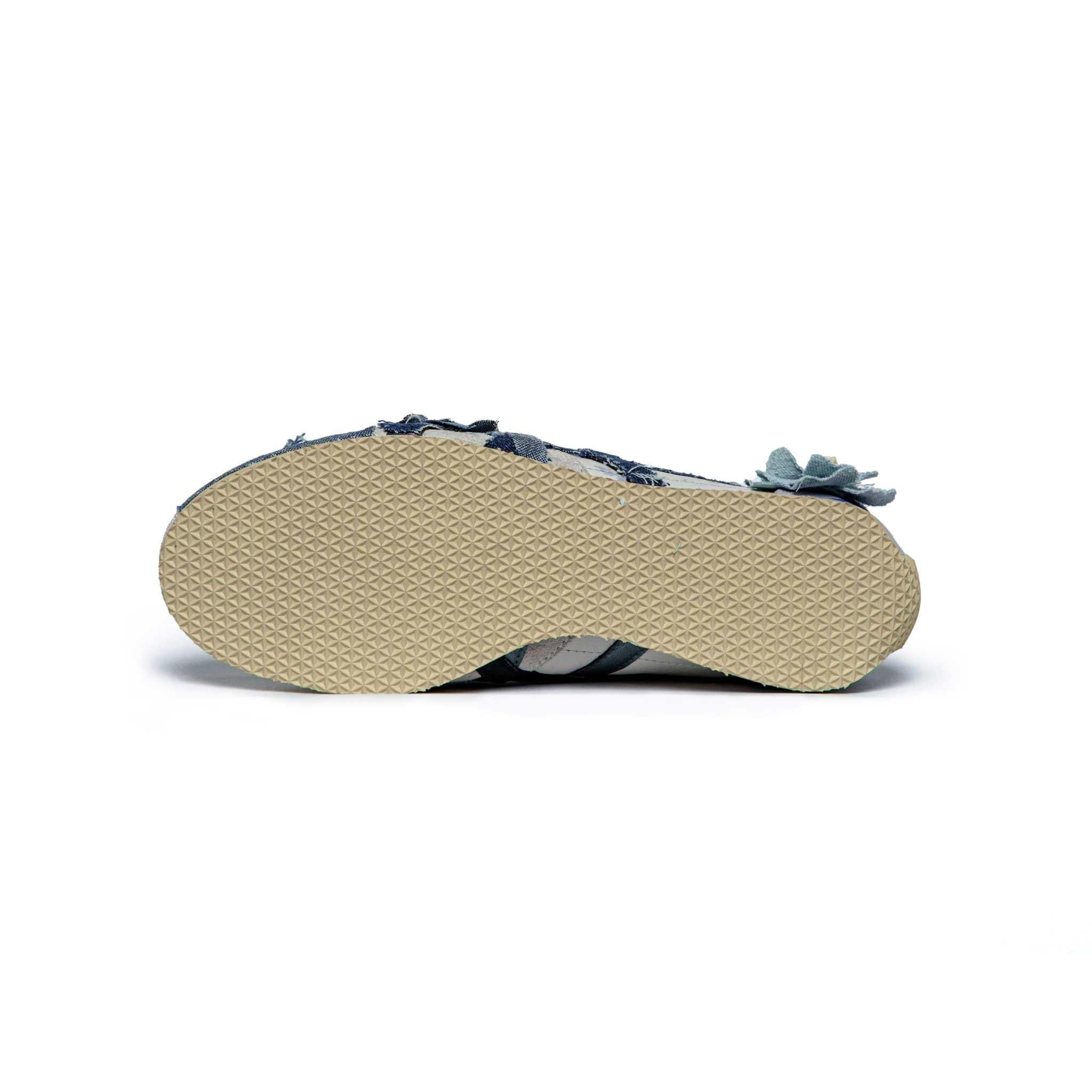 Onitsuka Tiger Runspark | تحفة أزهار الدنيم (إصدار محدود).