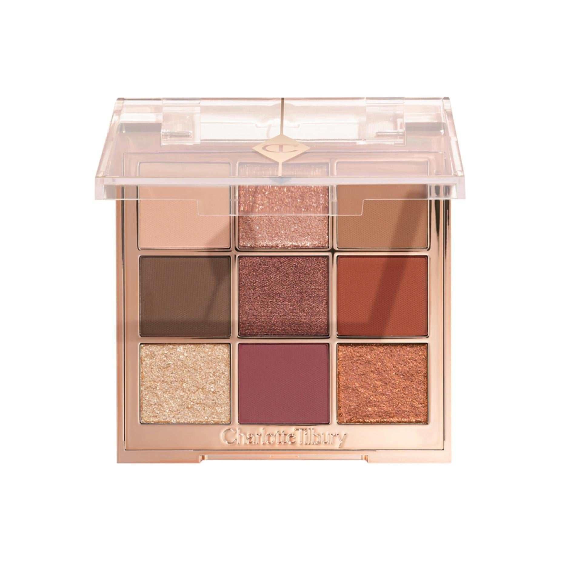 لوحة ظلال عيون Charlotte Tilbury بـ 9 ألوان مخملية ولامعة.