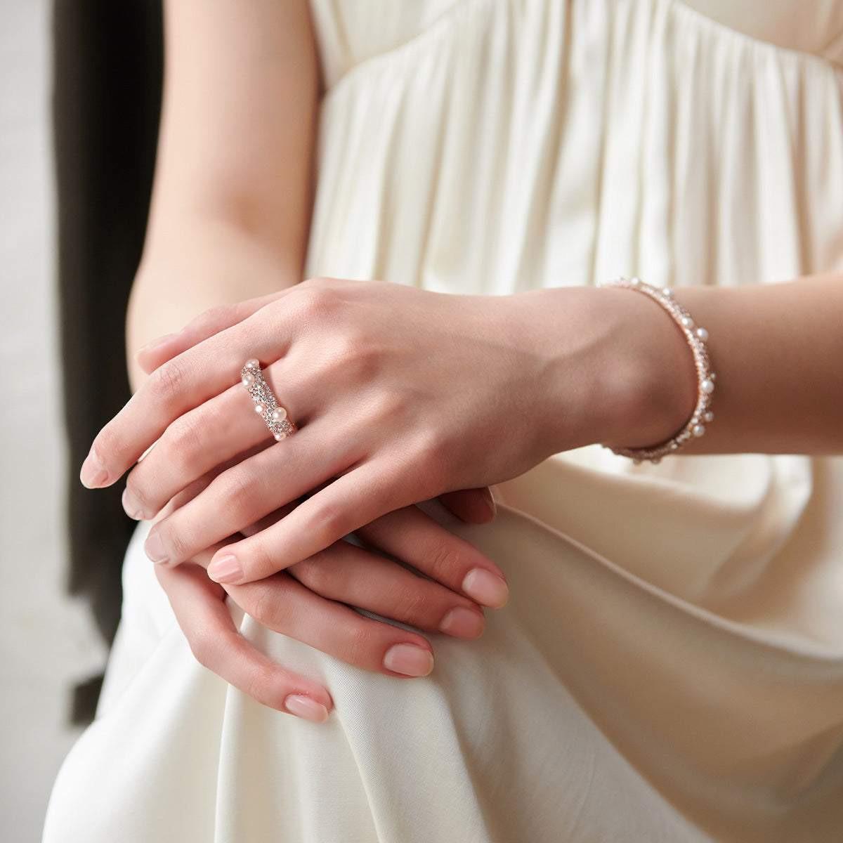 APM Monaco Niche Luxury Ring Pink.