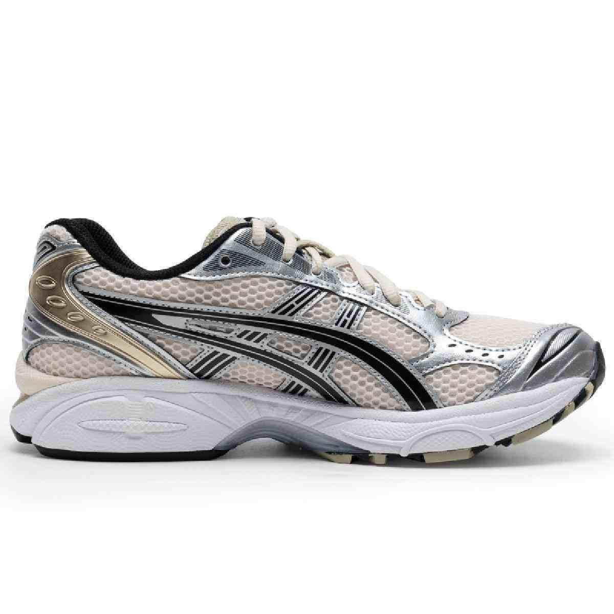 حذاء رياضي ASICS GEL-KAYANO 14 بلون فضي Birch Pure Silver.