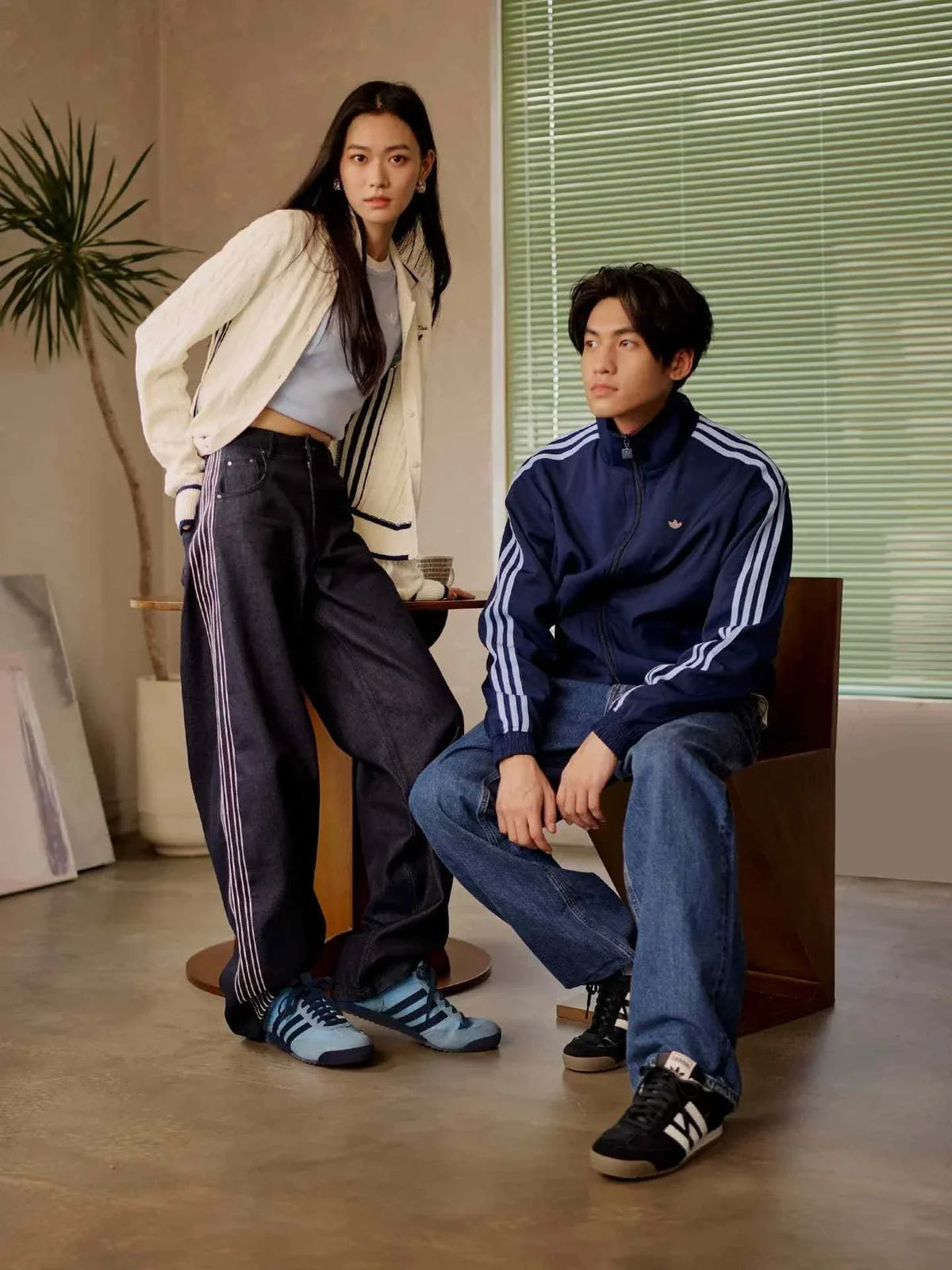 Adidas | أديداس حذاء R71 كلاسيك للجنسين.