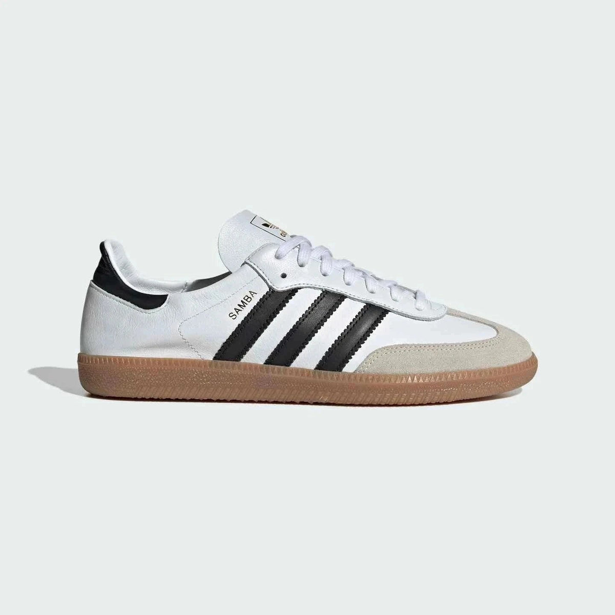Adidas حذاء سامبا ديكون الرياضي من أديداس.
