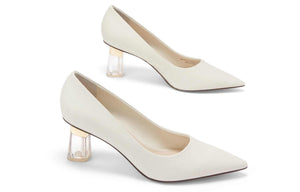 حذاء Pumps نسائي مدبب بكعب شفاف CHARLES & KEITH.