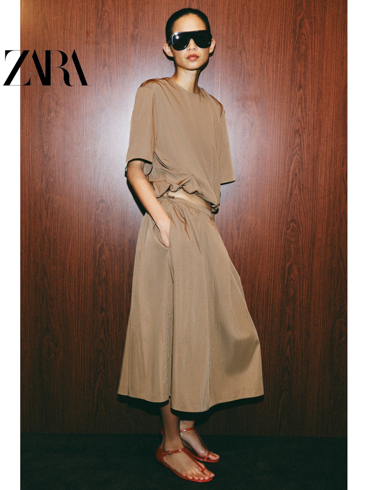 أصلي 100% تنورة نسائية ميدي ZARA بلون بيج - رفعة