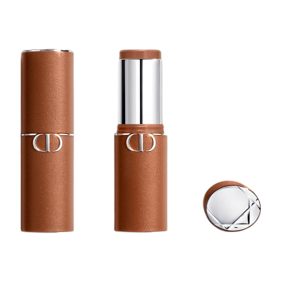 أنبوب برونزر ديور Forever Skin Bronze مغلق ومفتوح
