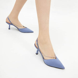 حذاء كعب Slingback أزرق فاتح مرصع بالكريستال CHARLES & KEITH.