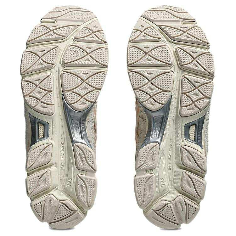 ASICS GEL-NYC  Beige Grey.