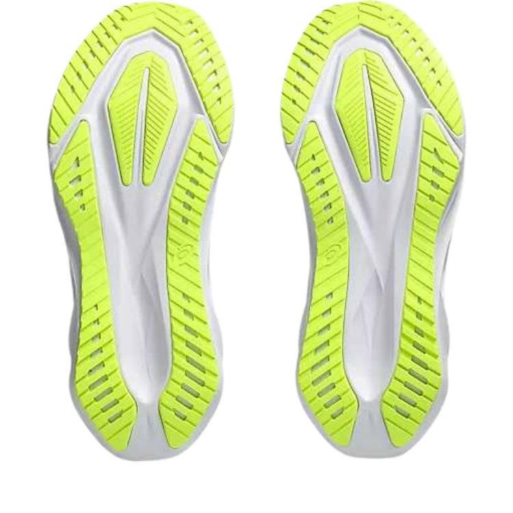 ASICS NOVABLAST 5 PLUS Running Shoes.