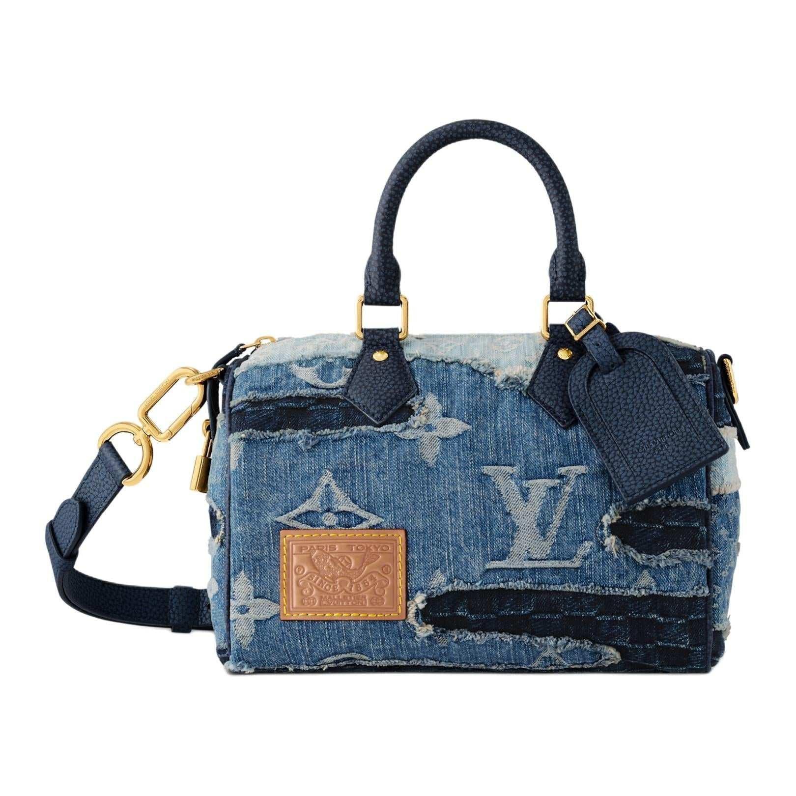 حقيبة Louis Vuitton Speedy بتصميم Patchwork Denim الأزرق.