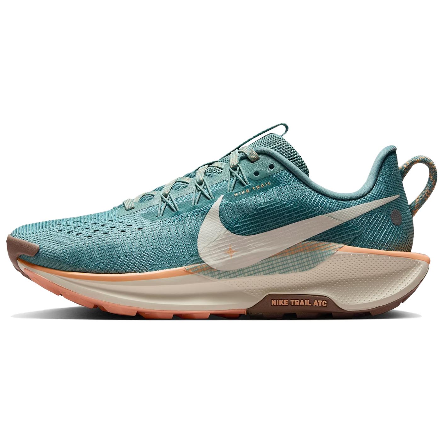 حذاء جري Nike Pegasus Trail بتصميم مميز وألوان متعددة