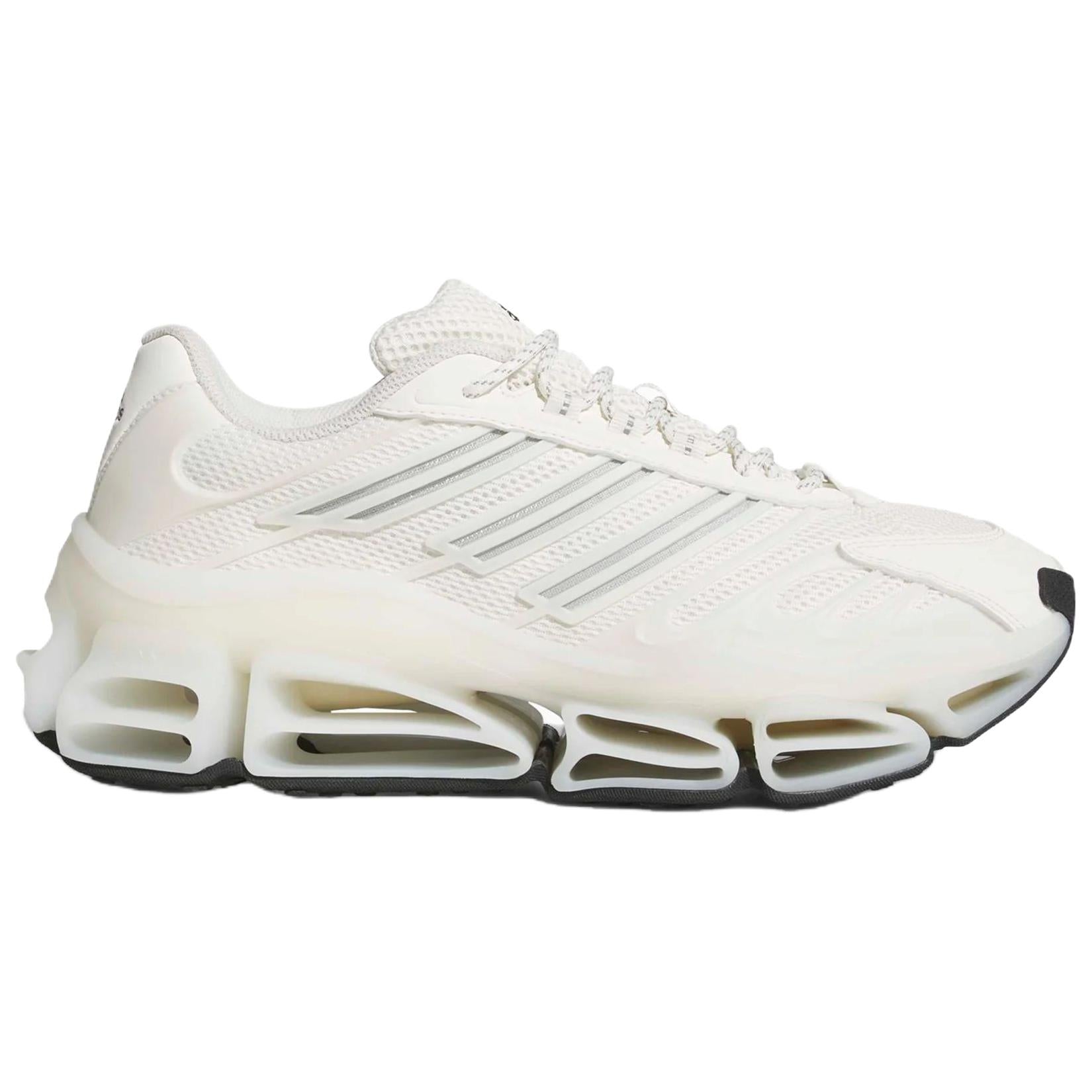 حذاء رياضي adidas Megaride مريح باللون الأبيض