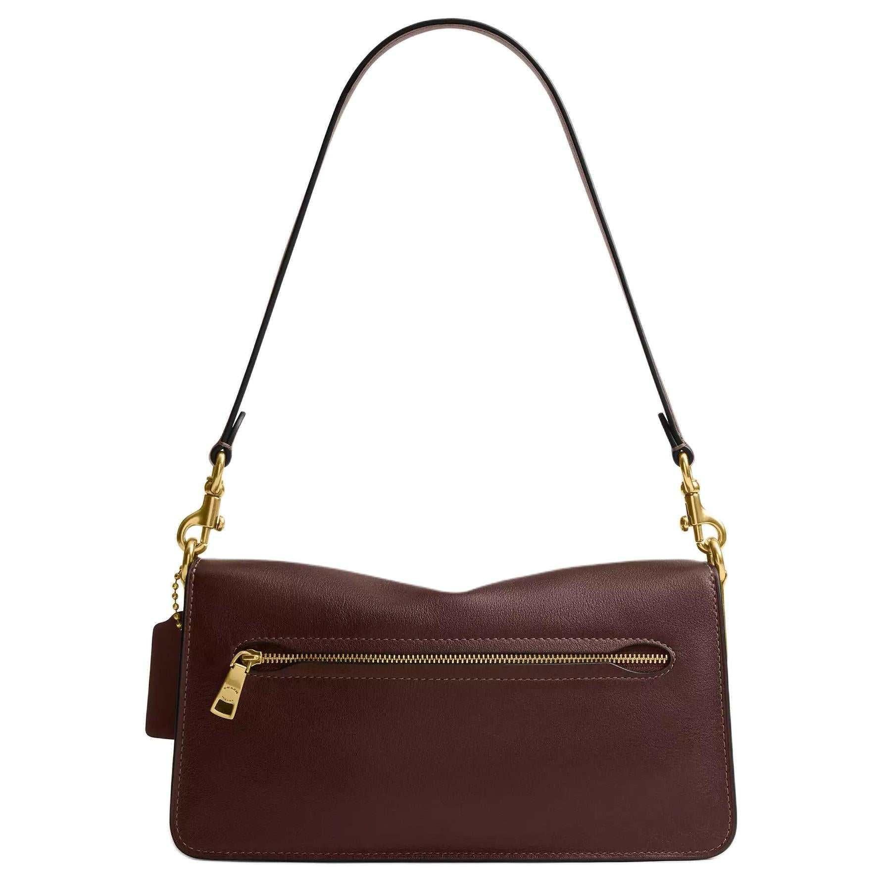 أناقة كلاسيكية بلون الـ Dark Cherry الغني.. حقيبة Coach Tabby 26 الفاخرة ✨.
