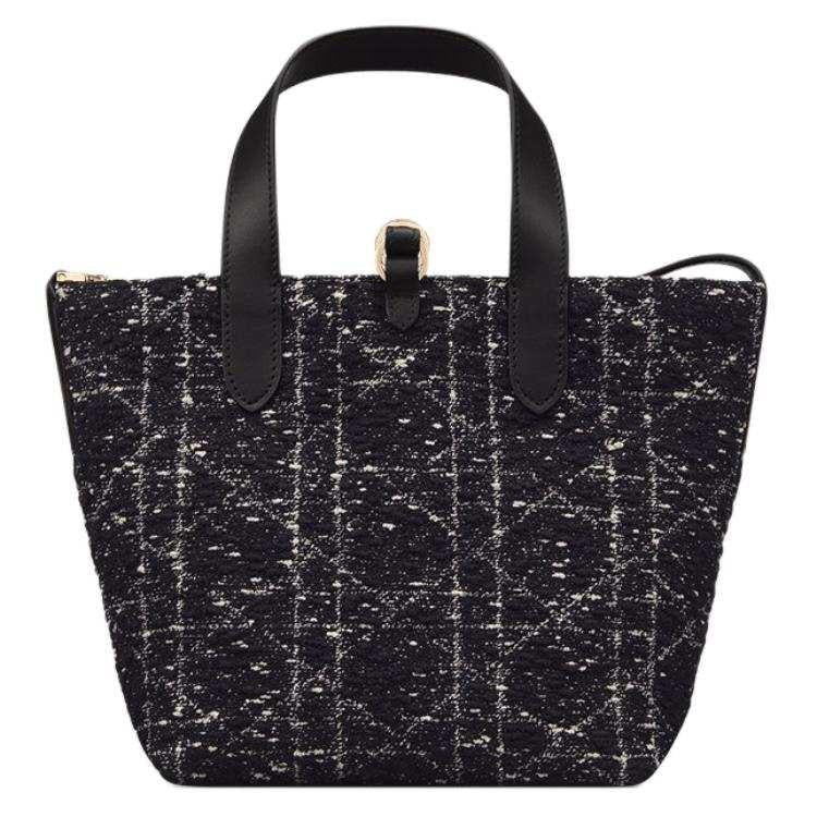 Dior Toujours Bag | حقيبة ديور توجور تويد (أبيض وأسود) 👜✨.