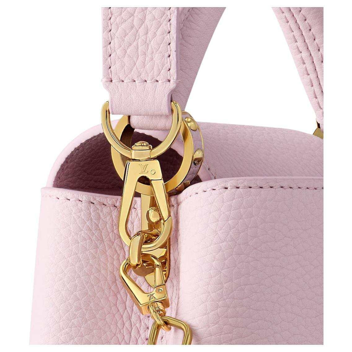 LOUIS VUITTON Capucines Metallic Pink.