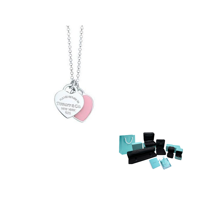 قلادة Tiffany & Co. بتصميم قلب مزدوج ولون وردي.
